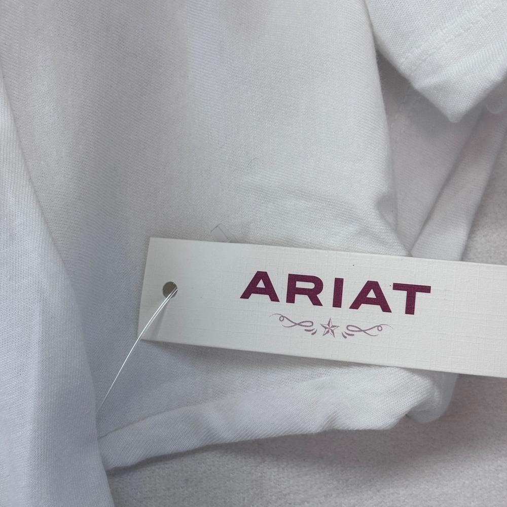 Ariat Womens Boyfriend Fit Short Sleeve Graphic‎ Tee  Medium New Cow Print - Picture 5 of 10